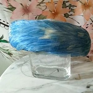 VINTAGE BLUE FEATHER HAT